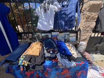 Pantalones y camisas