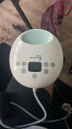 Motif Luna breast pump
