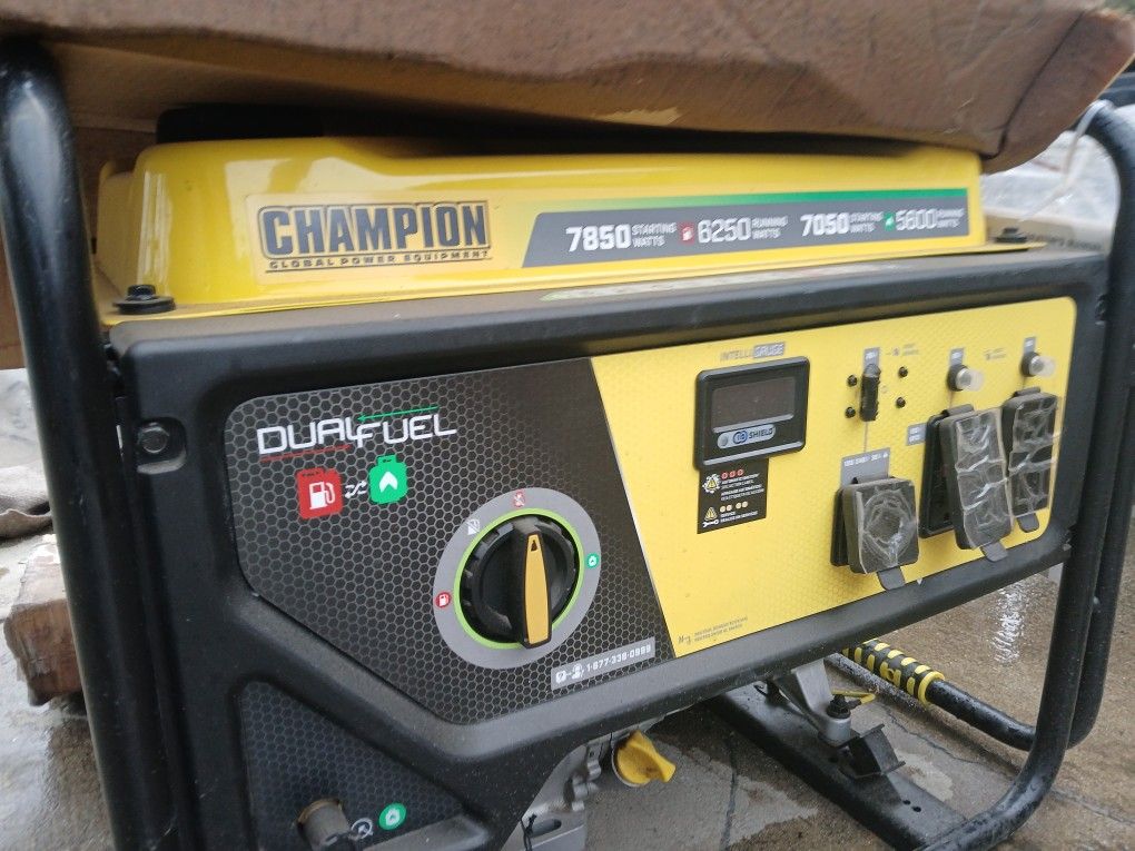 Dual Fuel Generator 7850w CHAMPIOM