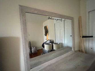 Dresser & Mirror