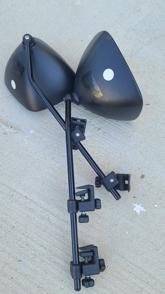 Pair of Universal Clip-On Towing Mirrors for Car SUV Truck – Adjustable Extension Mirrors