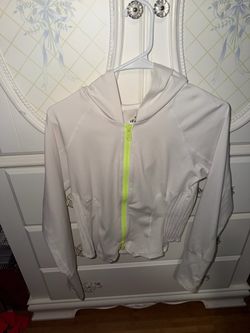 fitted zip up