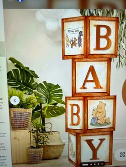 Winnie the Pooh BABY box