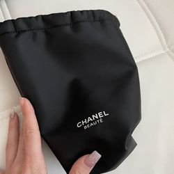 chanel drawstring makeup bag