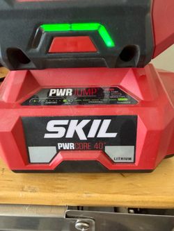 Skil power core battery and charger