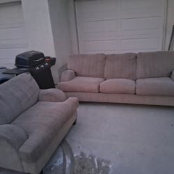 Ashly Furniture Sofas Set 