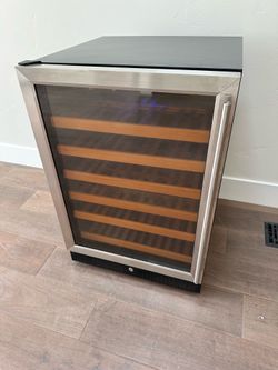 Premium 6-Shelf Allavino Wine Refrigerator – Excellent Condition