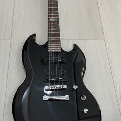 Electric Guitar With Case 