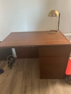 Free Steelcase office desk