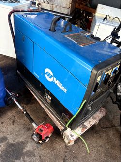 3 Miller BOBCAT 250