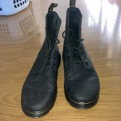 Dr Martens Comb Boots Men’s Size 13