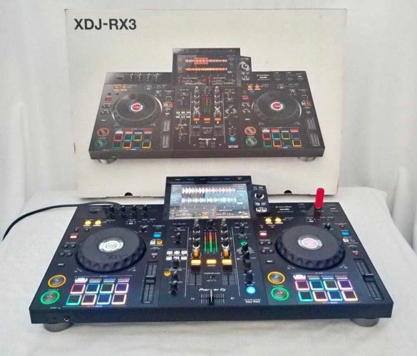 Pioneer XDJ RX3 