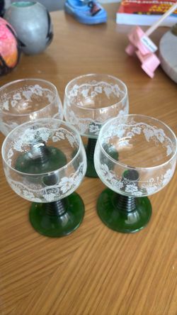 Mid-Century French Green Ribbed Stem Wine Glasses (Set of 4)