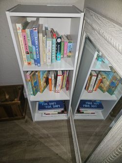 Book shelf