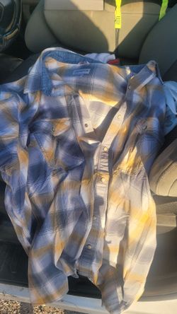 4X Relaxed-fit blue and yellow plaid short-sleeve work shirt by Carhartt