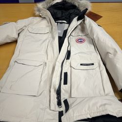 Canada Goose Expedition Coat Women’s XL