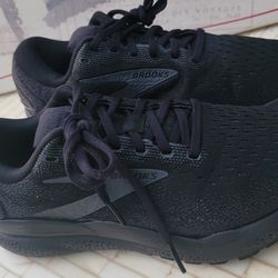 Brooks Gost 16 Size 8 Women 