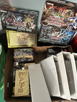 Huge Yugioh Cards Collection 
