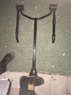 Bike rack hitch mount with tow ball