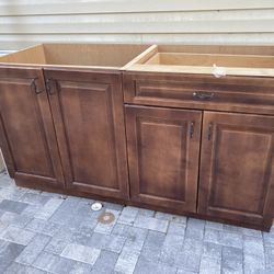 Bathroom vanity 62x24 Inches