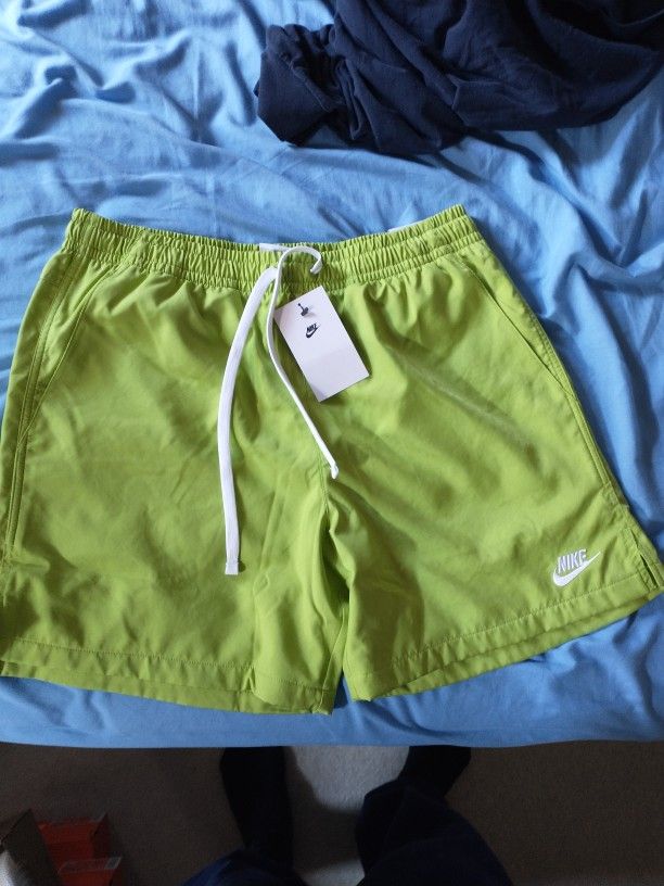 New Nike Woven Line Flow Shorts Men Size Medium
