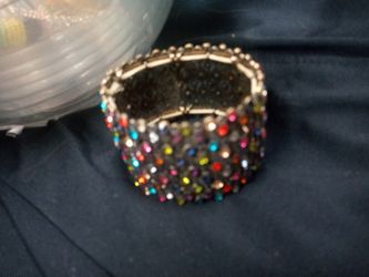 Blingy stretchy bracelet