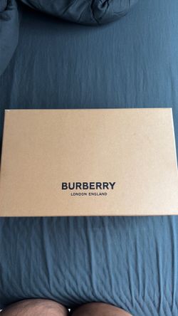 Burberry slides
