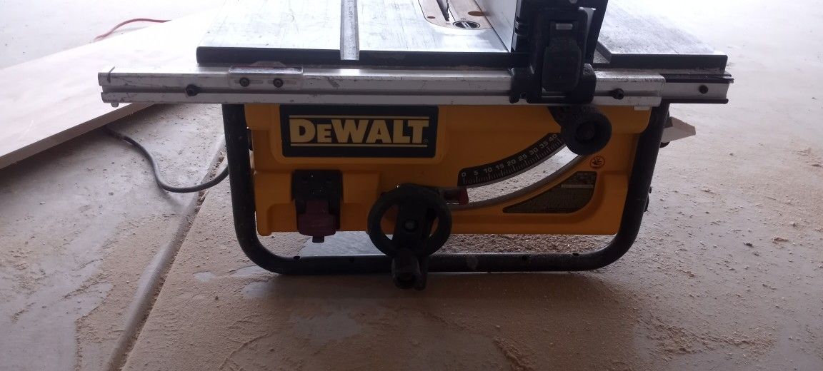 Dewalt Table Saw