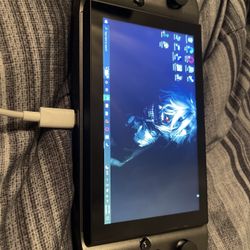 gpd win 3 w/ free charger