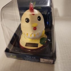 Solar Animated Figurine wilson and fisher chicken 