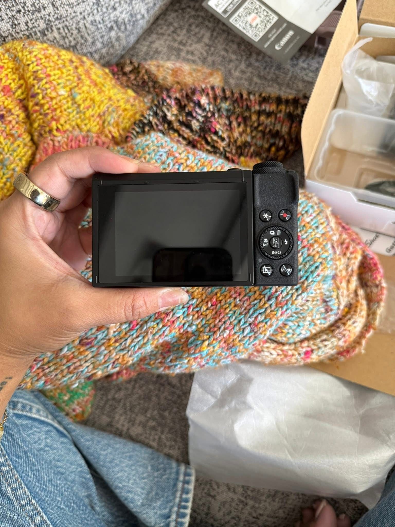 Canon G7X Mark II