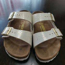 Birkenstock Women's White Arizona Snake Print Buckle Slide  UE 36 US size 5.5-6