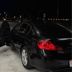 2012 Infiniti G25