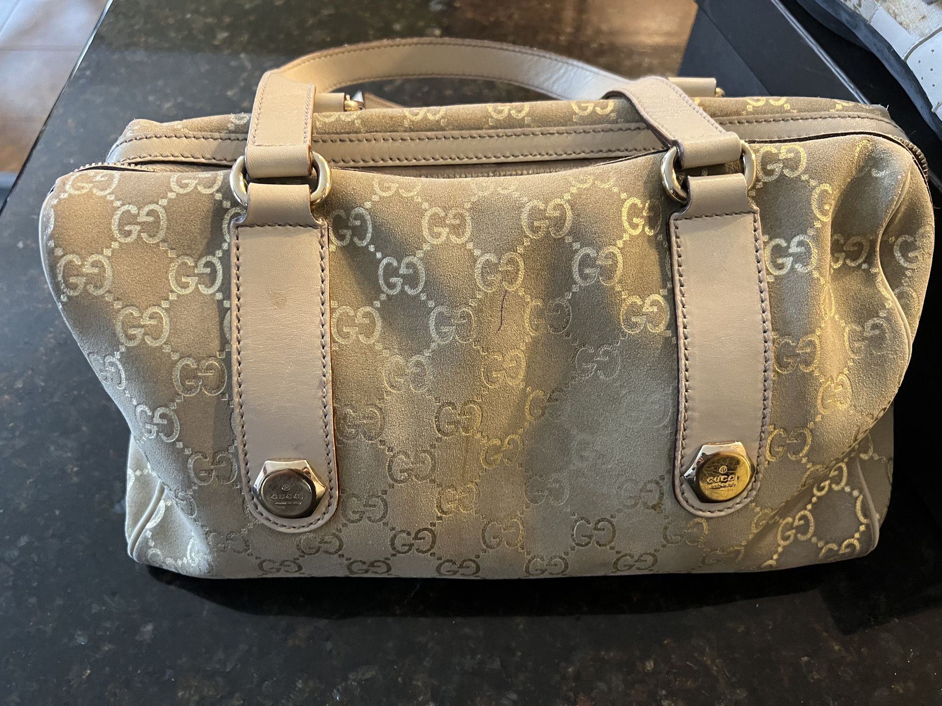AUTHENTIC GUCCI BAG & Matching Sneakers for Sale in Concord