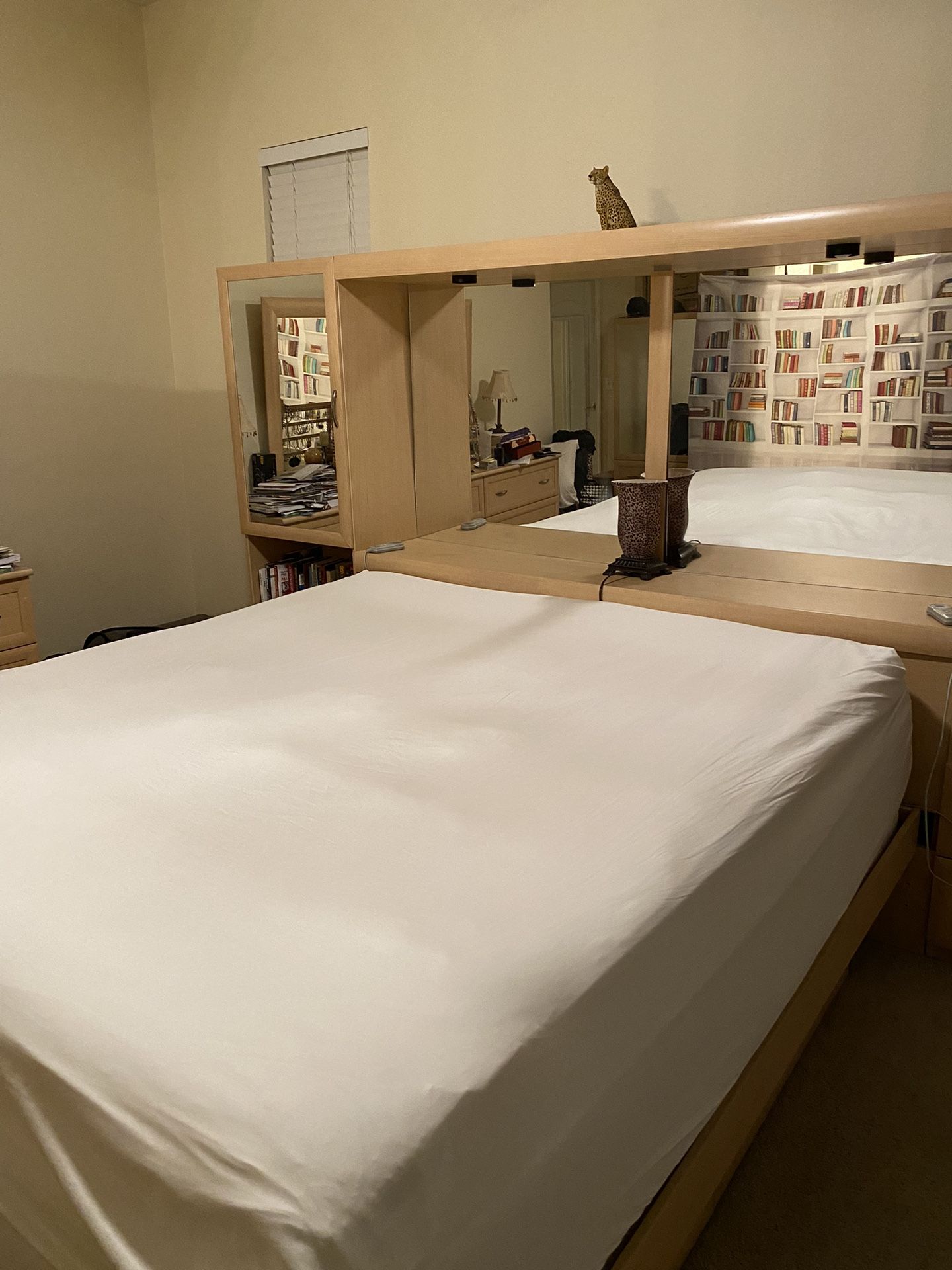 Cal-King Sleepnumber Bed