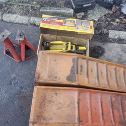 Automotive Jack And Stands 