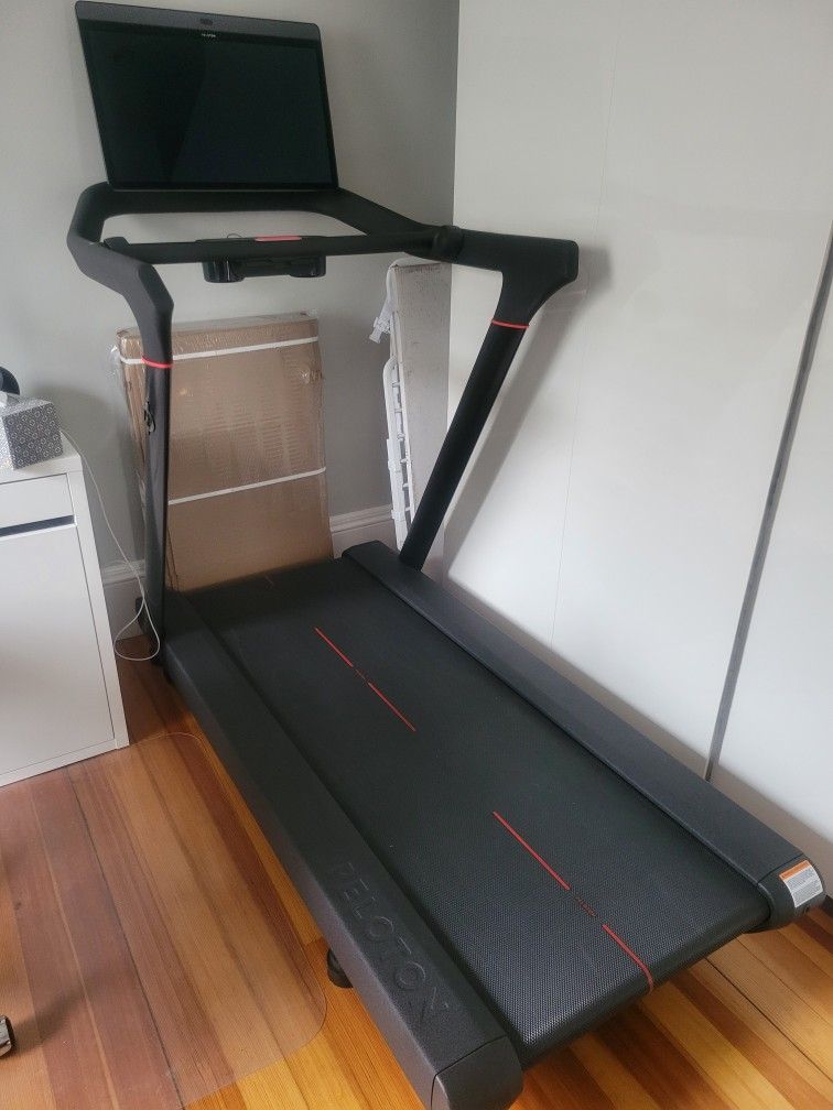 Peloton Tread Treadmill 