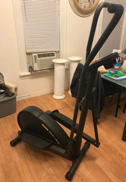 WESLO 750 elliptical stride cycle