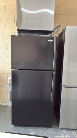 Nice like new Whirlpool refrigerator