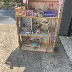 Doll House