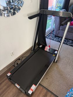 Folding Treadmill with Safety Key