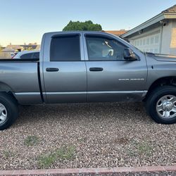2005 Dodge 3500 diesel 4x4 SLT