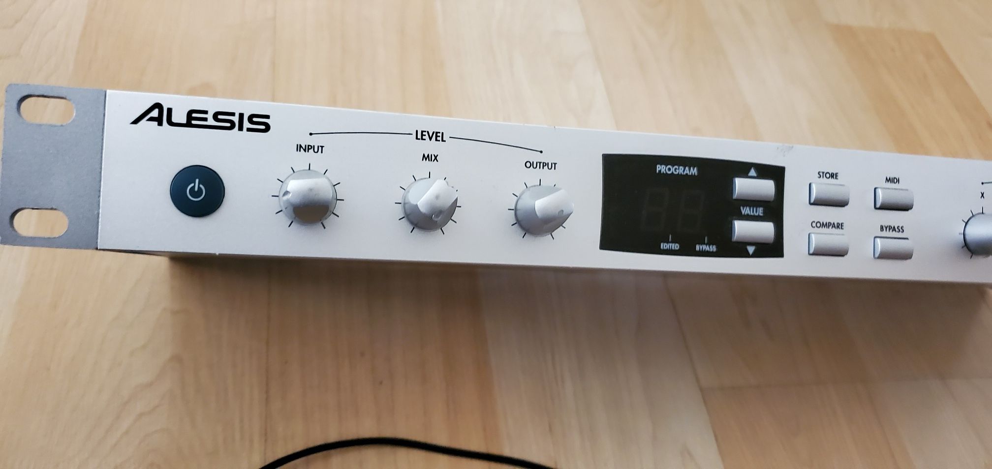 Alesis, akira reverb unit for Sale in San Diego, CA OfferUp