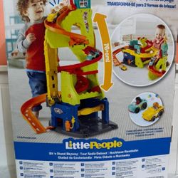 Little People Sit And Stand Skyway Racetrack Folds Into 2 Different Tracks