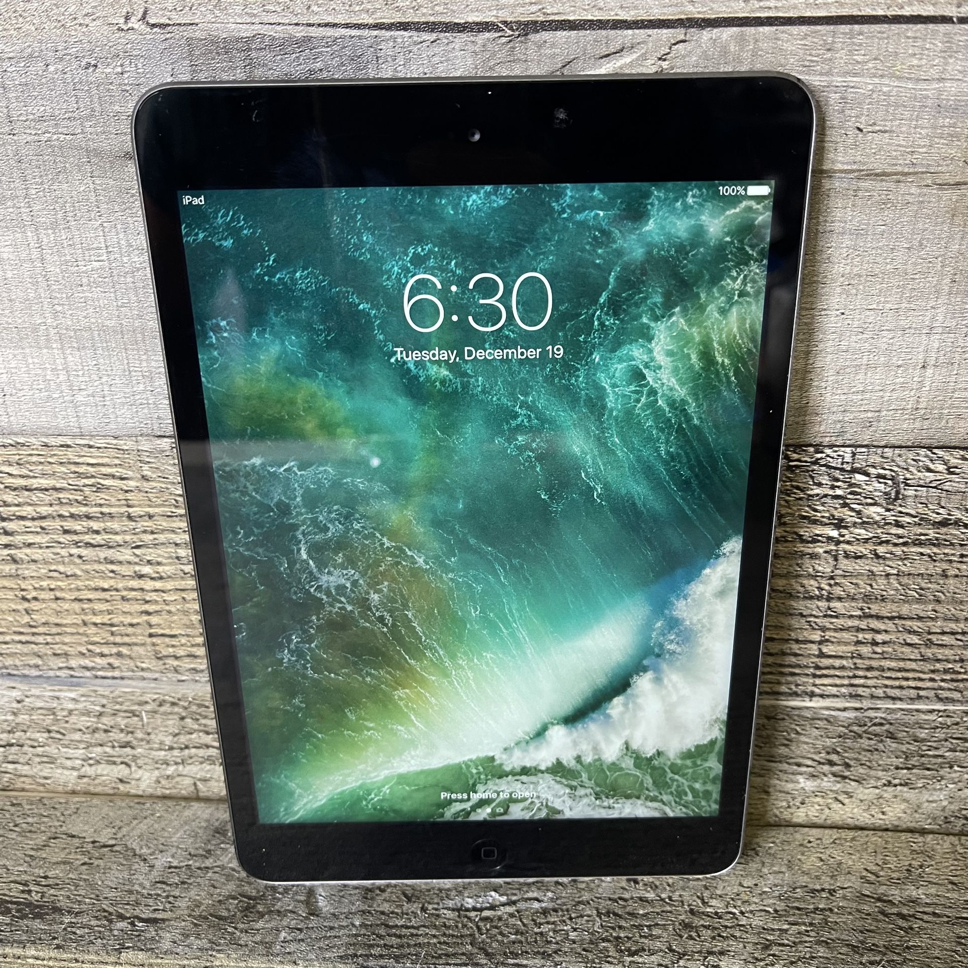 iPad Mini 2 Apple Tablet 32GB