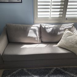 Couch / Sofa 