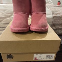 Kids Uggs Size 9 