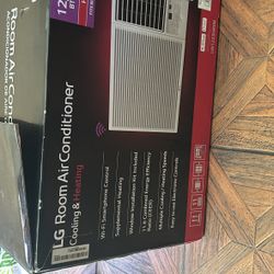 LG Air Conditioner 