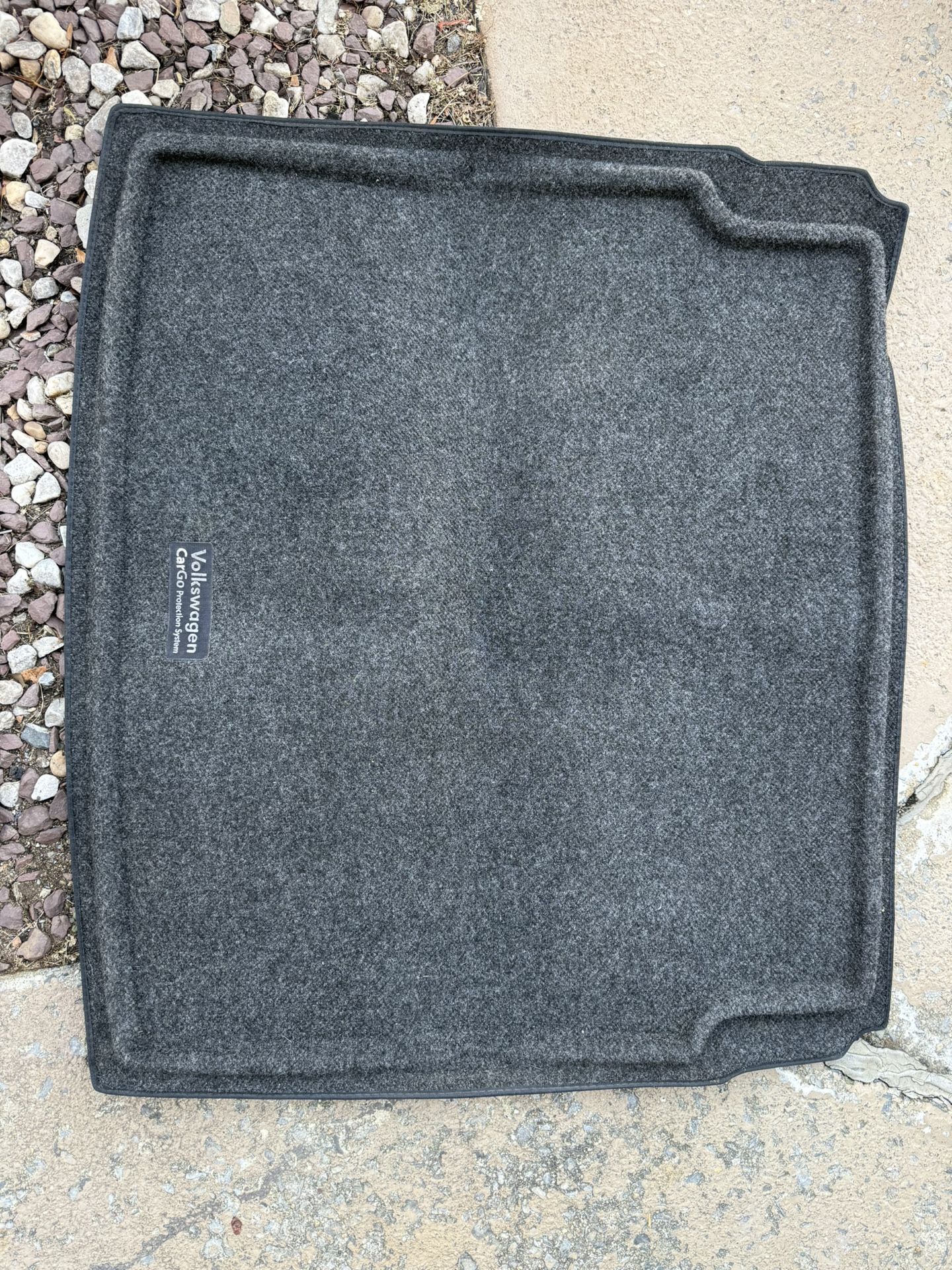 2020-2024 VW Tiguan Cargo Mat (K046)