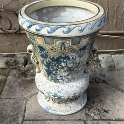 Outdoor Urn  Garden Plant Pot